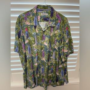 Beautiful Tommy Bahama button up